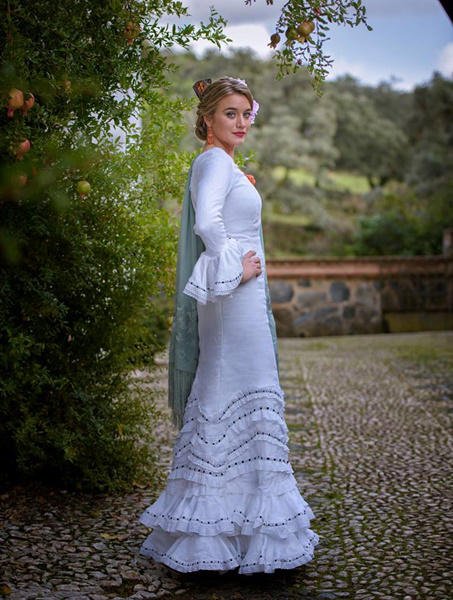 Vestidos-flamenca-2017-MiAbril-modelo-blanco.jpg