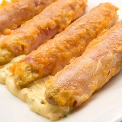 Espárragos con jamón rebozados