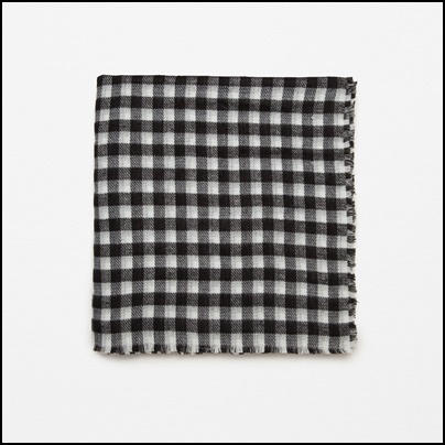 Rebajas 2017 complementos: pañuelo de Zara