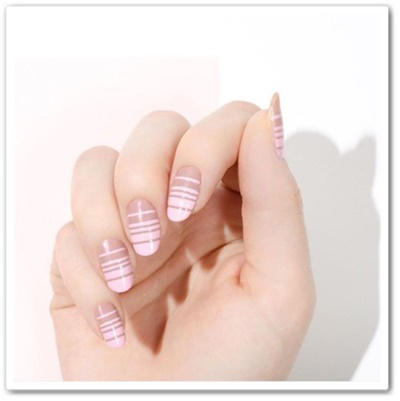 Tendencias uñas 2017: neutral chic