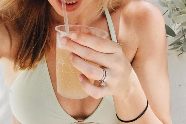 5 zonas del cuerpo que olvidamos al protegernos del sol: manos