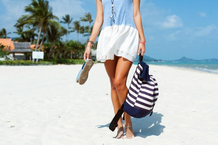 5 trucos para aguantar las sandalias en verano: ensancha la horma