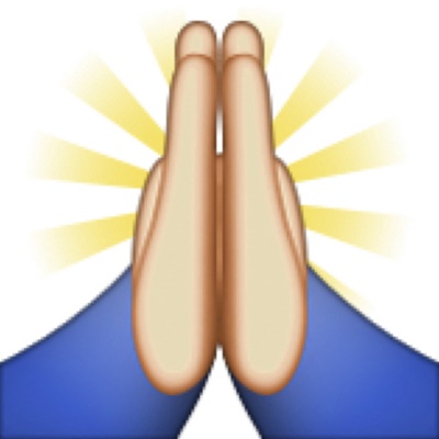 Emojis que estás usando mal: manos rezando