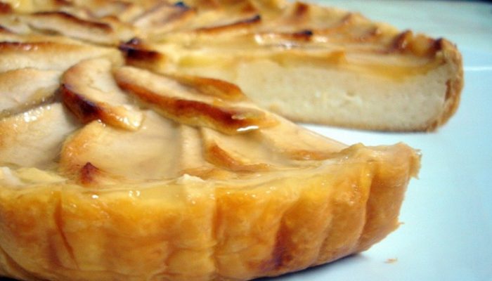 Tarta de manzana con hojaldre: Receta tradicional