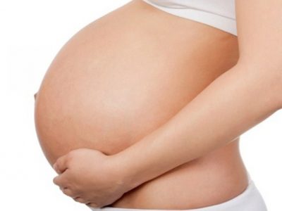 Flujo vaginal durante el embarazo: Cambios y señales