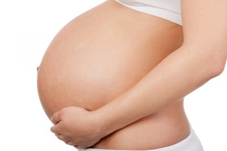Flujo vaginal durante el embarazo: Cambios y señales