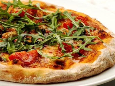 Pizza Vegetariana casera: Receta sencilla paso a paso