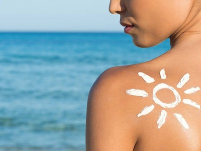 Cómo cuidar la piel en verano: Trucos para mantenerla hidratada