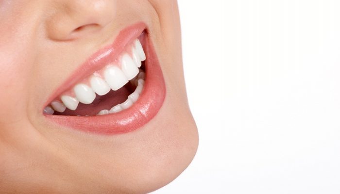 Encías inflamadas: cuidados diarios indispensables
