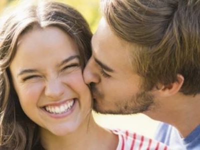 Te quiere como amiga o algo más: Claves para descubrirlo