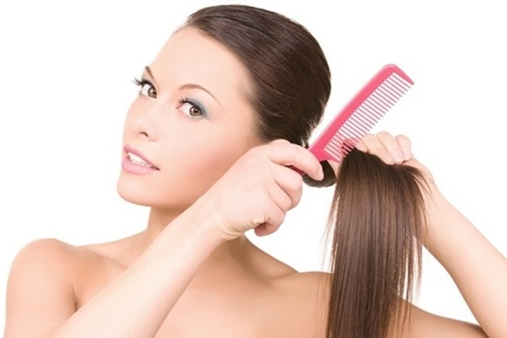 Caída del pelo en mujeres: Causas más frecuentes