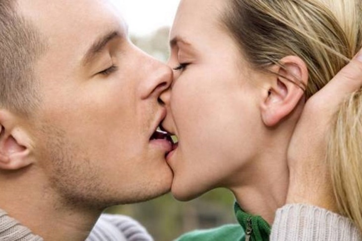 Cómo besar bien: Claves del beso perfecto