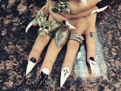 Uñas Halloween: Nail Art para una manicura de miedo