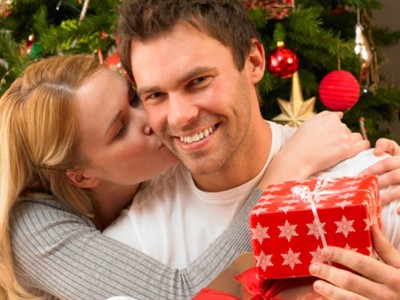 Regalos románticos para parejas en Navidad: Sorprende a tu chico