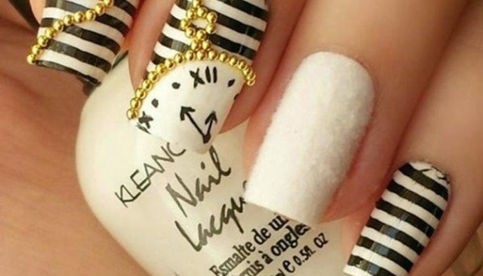 Uñas decoradas de fiesta: Nail art único para Nochevieja