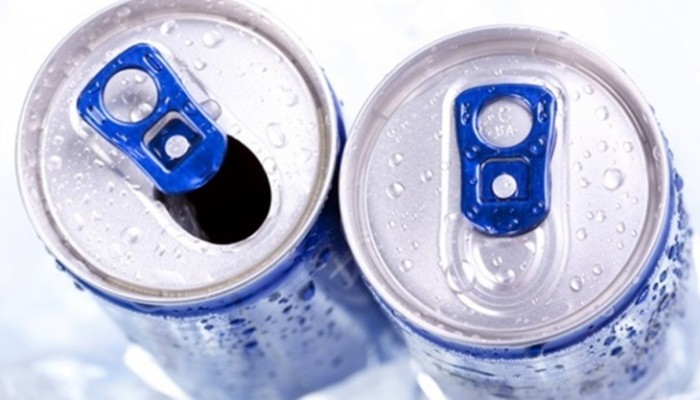 Bebidas energéticas: Peligros y riesgos para los consumidores