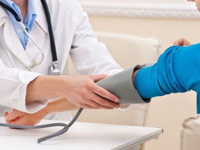 Hipertensión arterial: 10 alimentos para bajarla