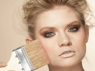 Errores de belleza que te hacen parecer mayor: no te pongas años 