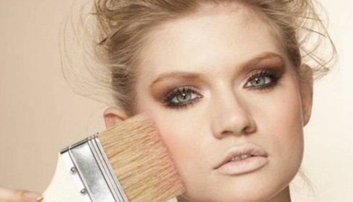 Errores de belleza que te hacen parecer mayor: no te pongas años 
