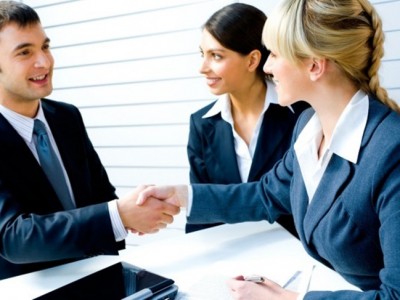 Contrato en prácticas: En qué consiste y cómo funciona