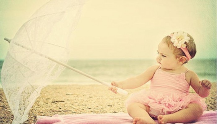 Cómo cuidar la piel del bebé en verano: Tips fundamentales 