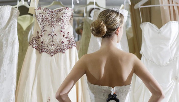 10 cosas que debes saber antes de comprar tu vestido de novia