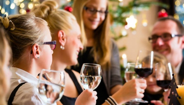 Cómo evitar discusiones familiares en Navidad: Consejos infalibles