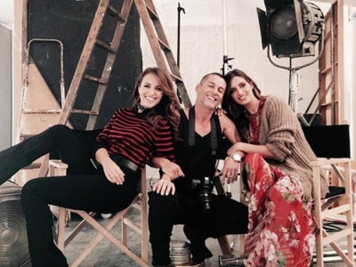 Sara Carbonero estrena sección con entrevista a Paula Echevarría