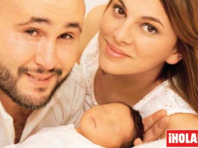 Kiko Rivera e Irene Rosales posan en exclusiva con su hija Ana