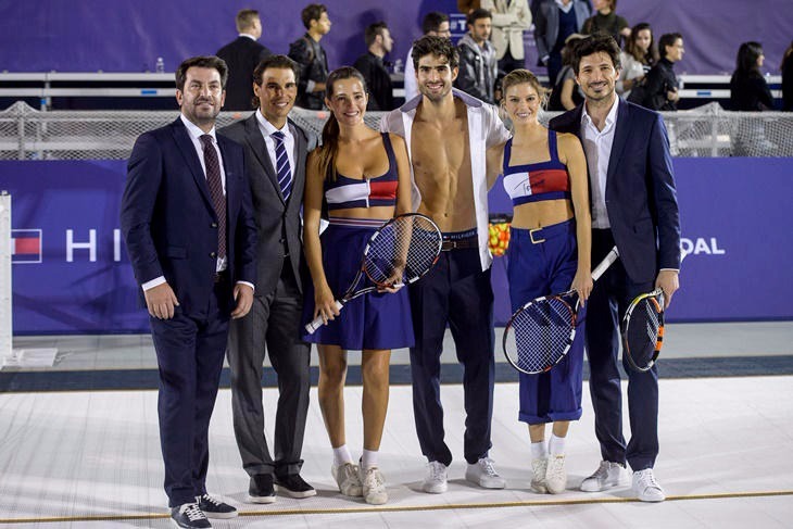 Rafa Nadal y Malena Costa juegan al tenis con Tommy Hilfiger