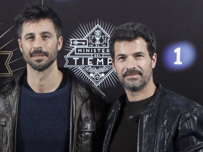 Hugo Silva y Rodolfo Sancho dos guapos en 'El Ministerio del Tiempo'