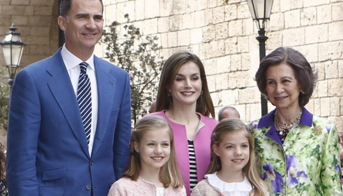 Casa Real desmiente que la Reina Sofía no pueda ver a sus nietas