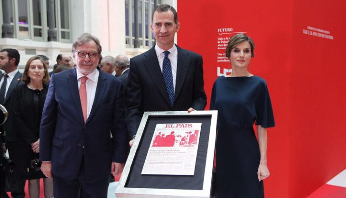 La Reina Letizia con nuevo look en el 40º Aniversario de El País
