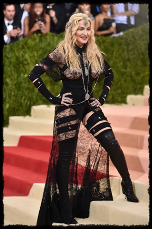 Met Gala 2016, las 10 peor vestidas: Madonna