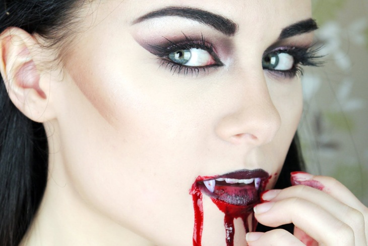 Disfraz de vampiresa casero para Halloween: El paso a paso