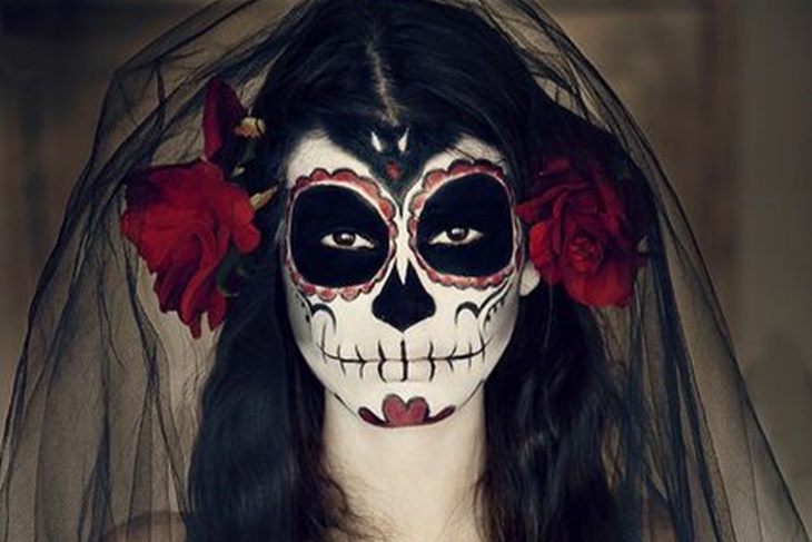 Maquillaje de Catrina para Halloween paso a paso: La calavera mexicana