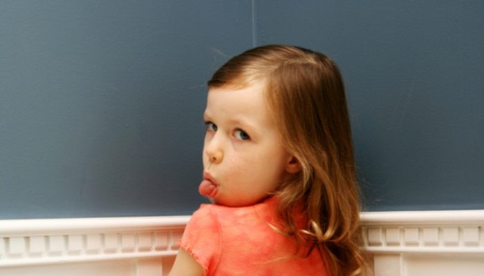 5 señales que muestran que estamos mimando a nuestros hijos