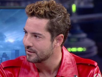 David Bisbal vuelve a hablar de la cobra a Chenoa en 'El Hormiguero'