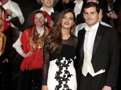 Sara Carbonero deslumbra en la cena con los Reyes vestida de Vicky Martín Berrocal