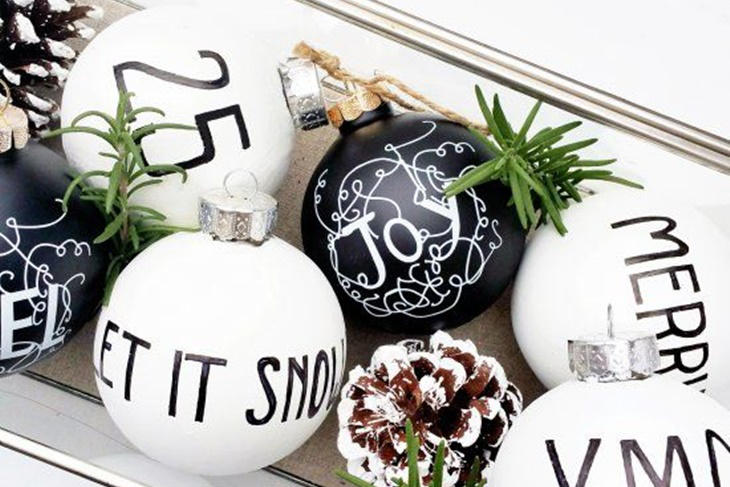 Decoración de Navidad en blanco y negro para tu casa