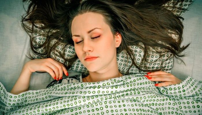 Parálisis del sueño: ¿te despiertas y no puedes moverte?
