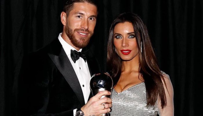 Pilar Rubio deslumbra con su look plateado en la gala FIFA The Best