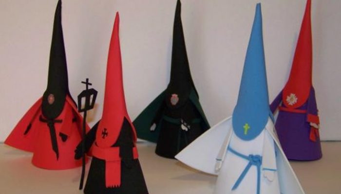 Manualidades Semana Santa: Cofrade o nazareno de goma eva