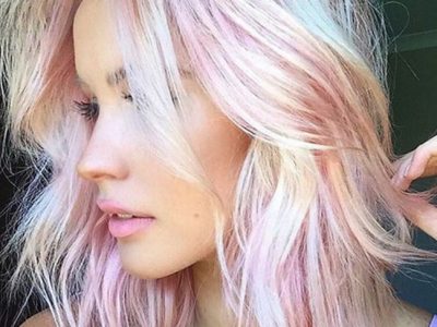 Holographic Hair, ¡el color de pelo más mágico del 2017!