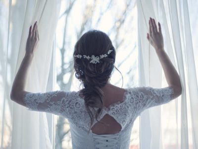 Peinados con coletas para novias, estilo casual y elegante