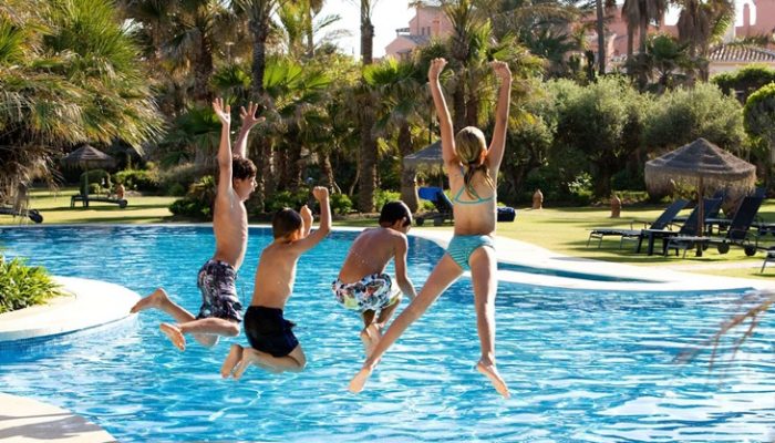 Apertura de piscinas: Consejos a tener en cuenta esta temporada