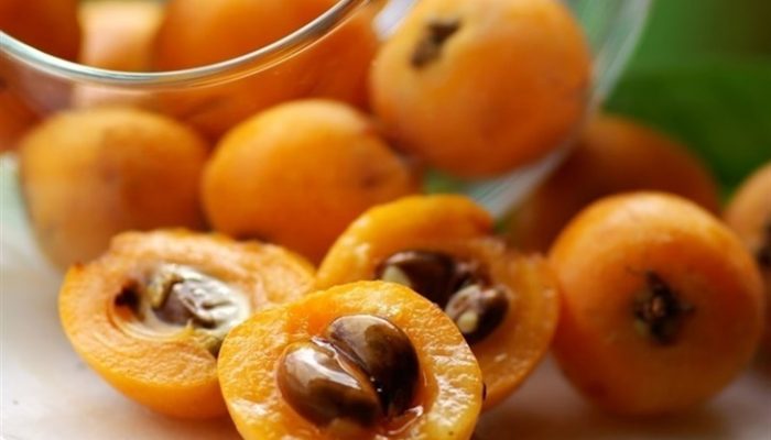 Nísperos: Propiedades y beneficios de la fruta de temporada