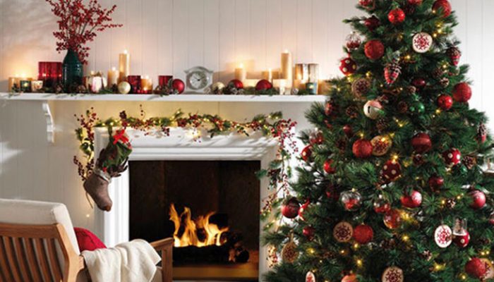Decoración de chimeneas en Navidad, ilumina tu hogar