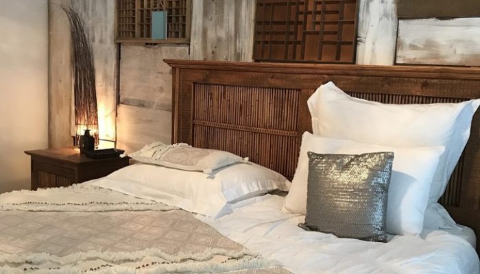 Decorar una habitación en estilo rústico con elementos de madera